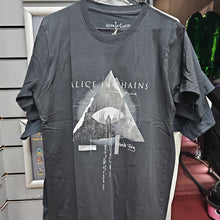 Load image into Gallery viewer, Alice in Chains - Fog Mountain T-Shirt - Medium
