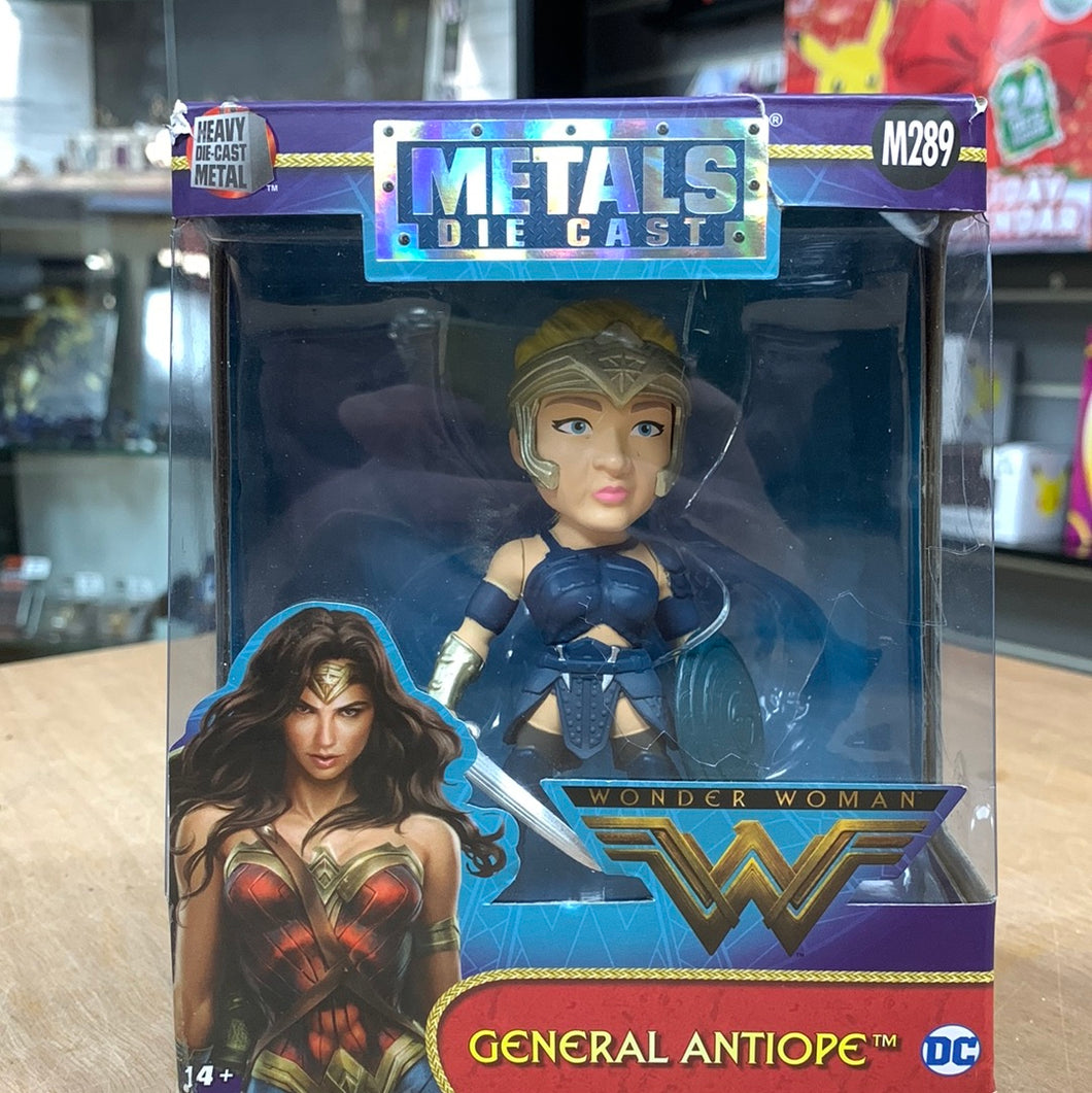 Metals Die Cast - Wonder Woman - General Antiope