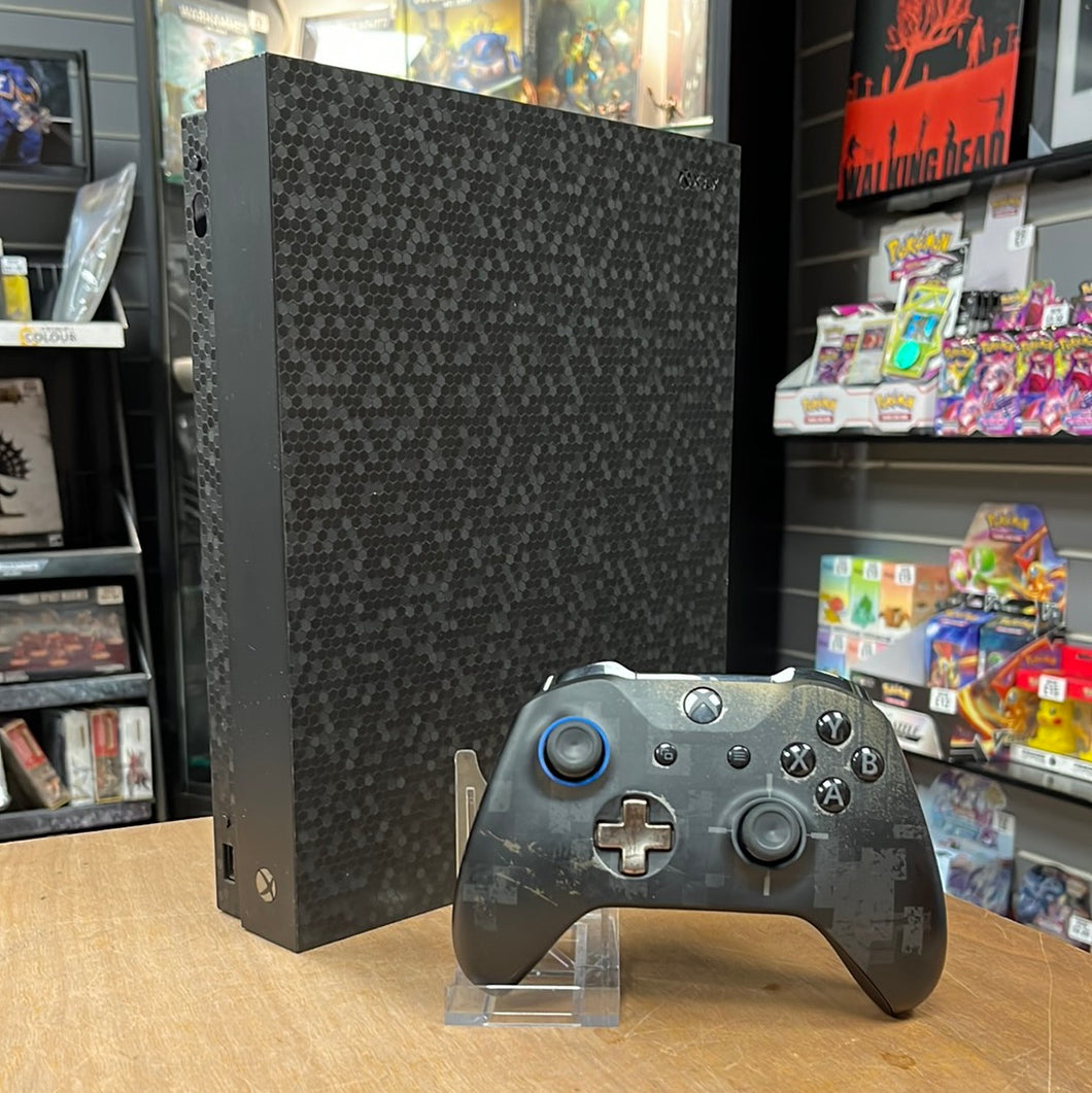 Xbox One X Console Unboxed